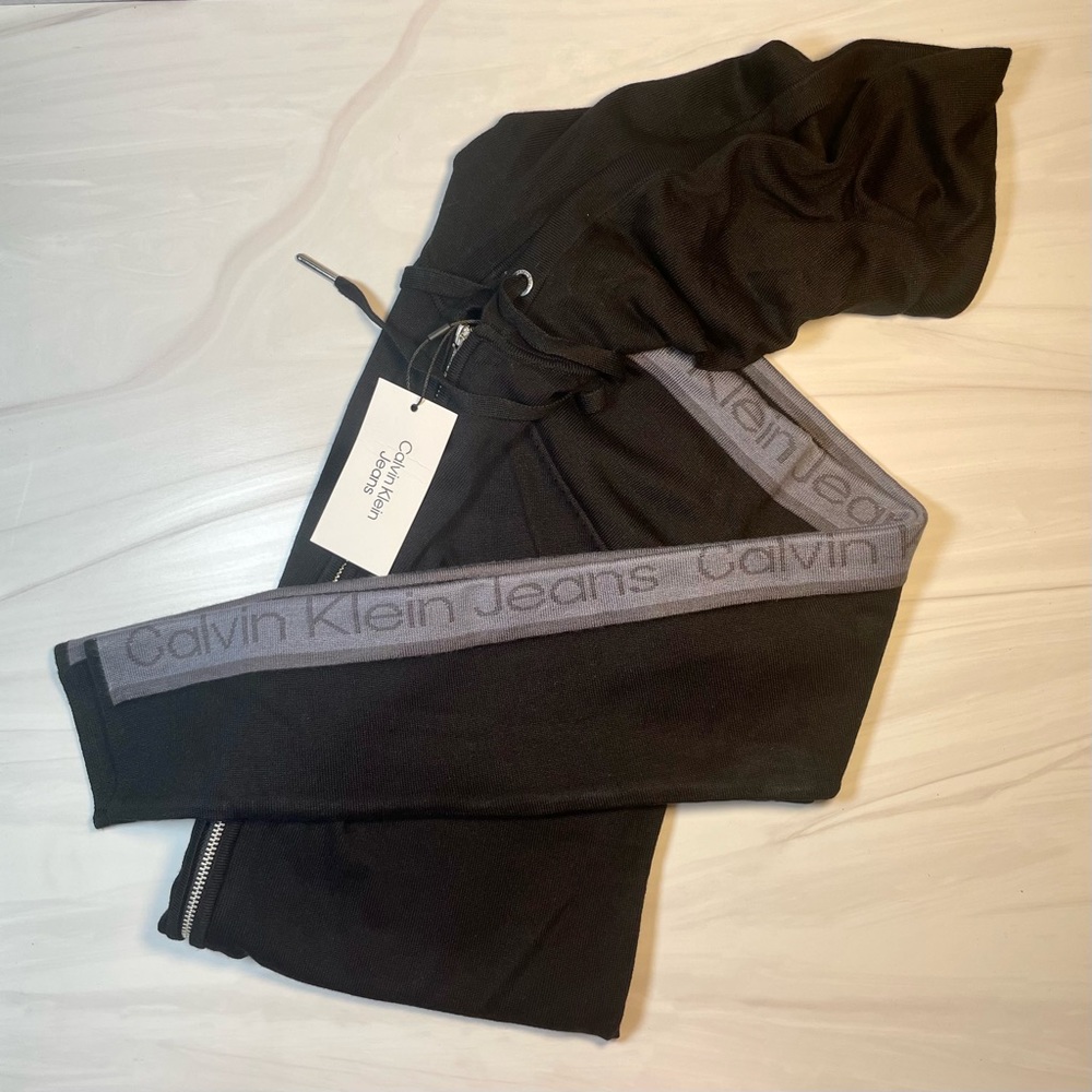 NWT Calvin Klein Performance Knit Full Zip Sweater / Sweat Shirt